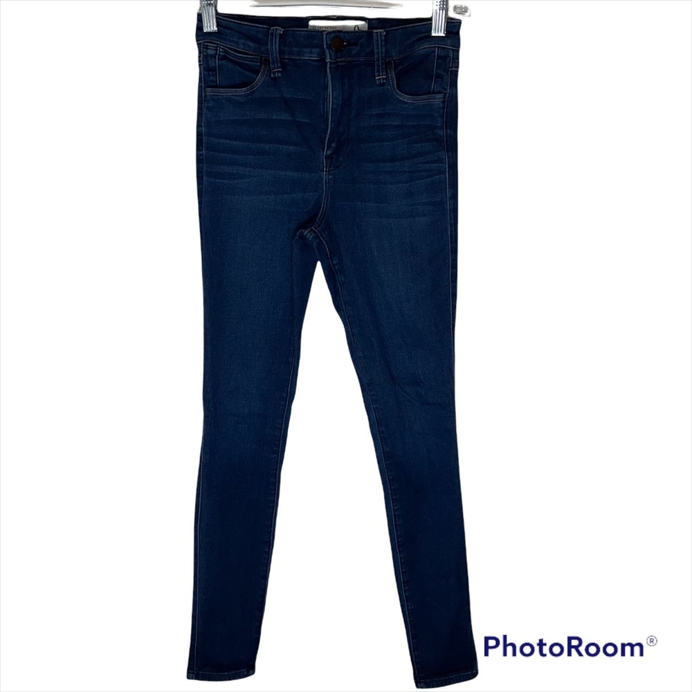 A&F Sateen Ultra Skinny High Rise Jeans. Size 0R
